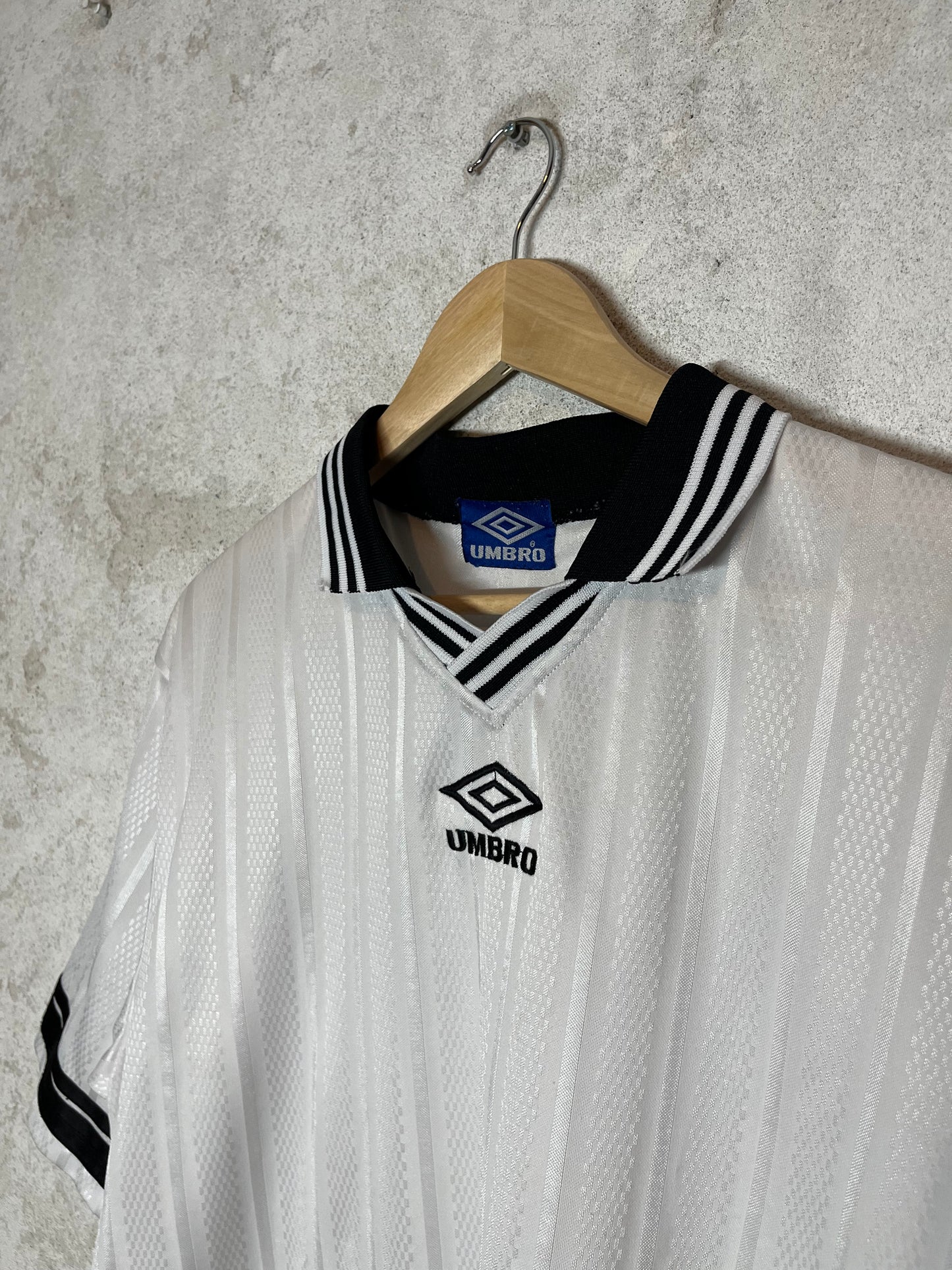 Umbro vintage sport shirt - XL