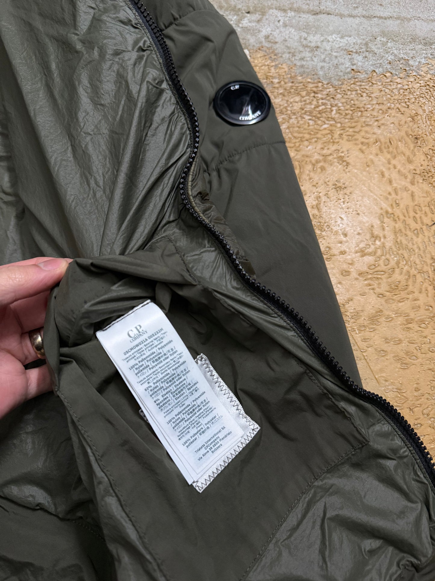CP company D.D. Shell down lense jacket - L