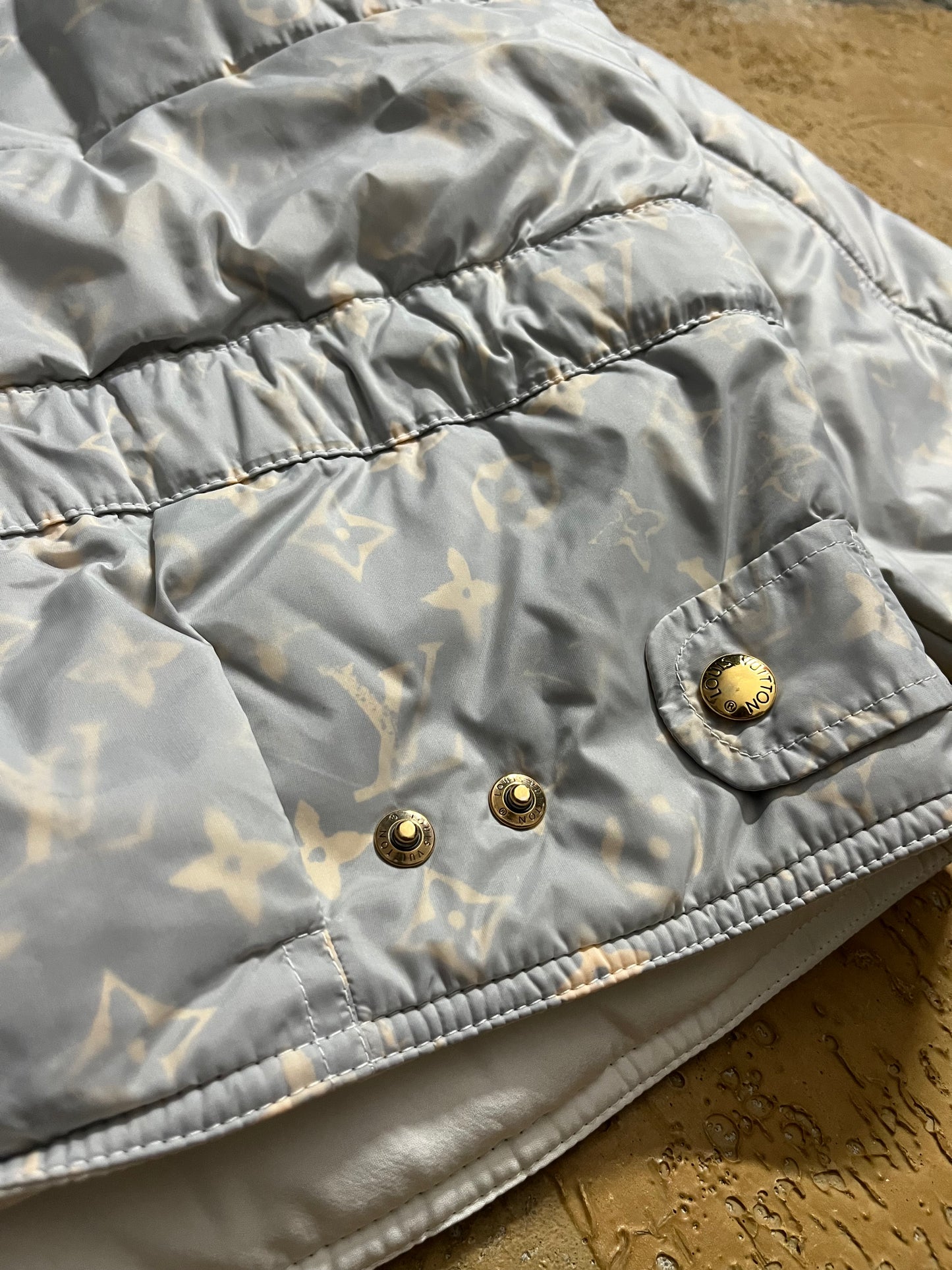 Louis Vuitton [SAMPLE] monogram down jacket - S