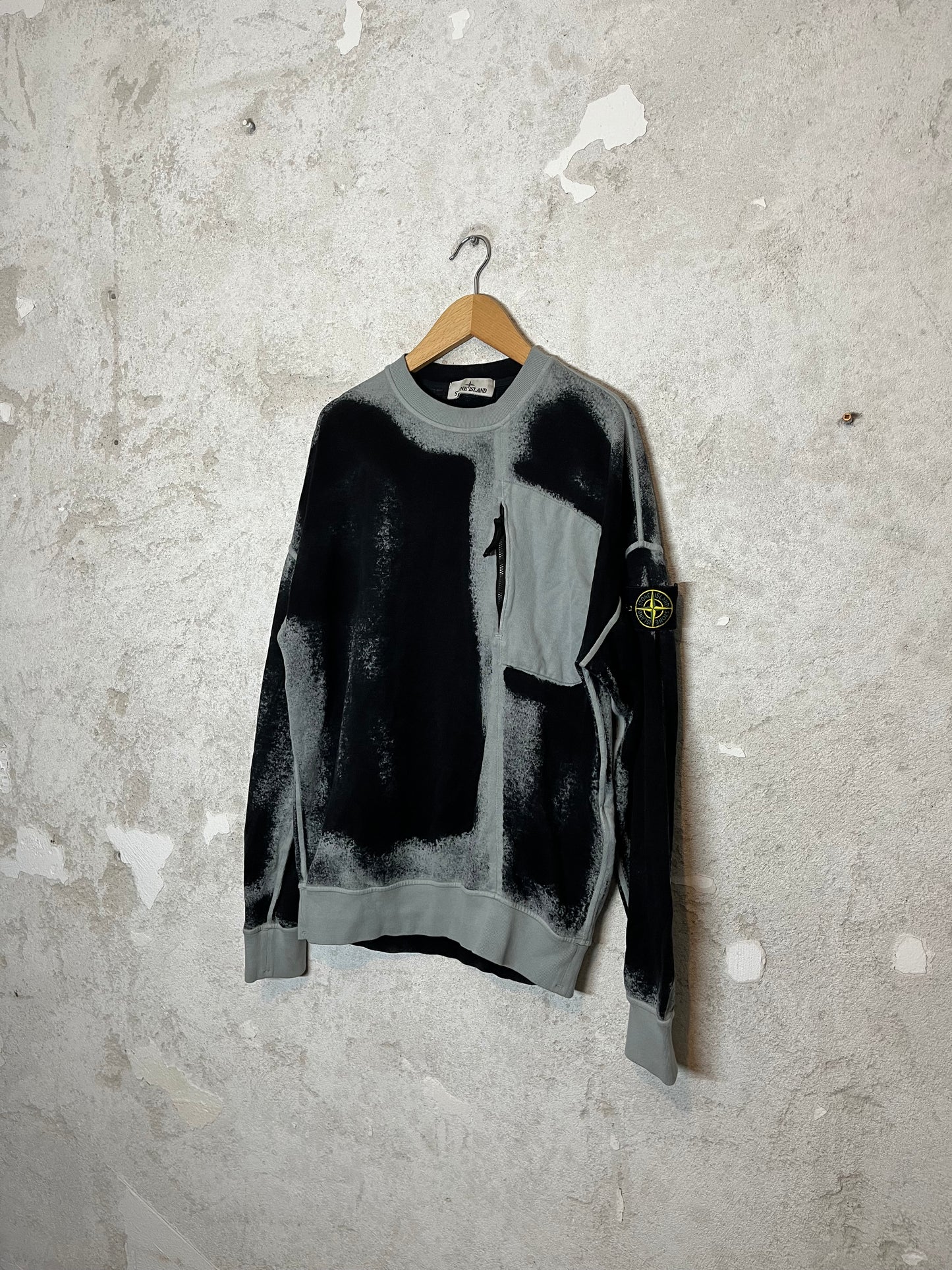 Stone Island hand sprayed airbrush sweater - M