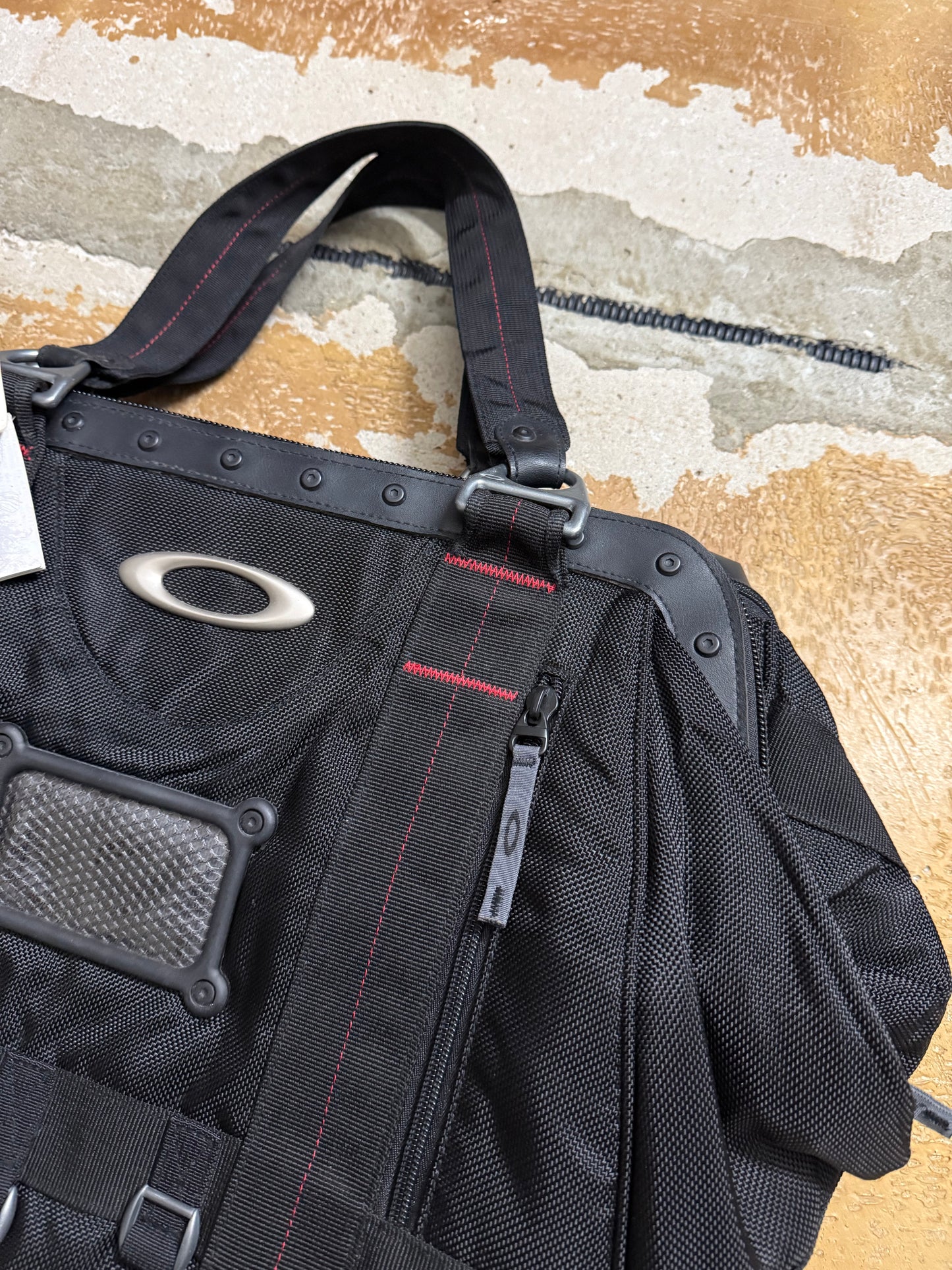 Oakley vintage double payload duffel bag new with tags