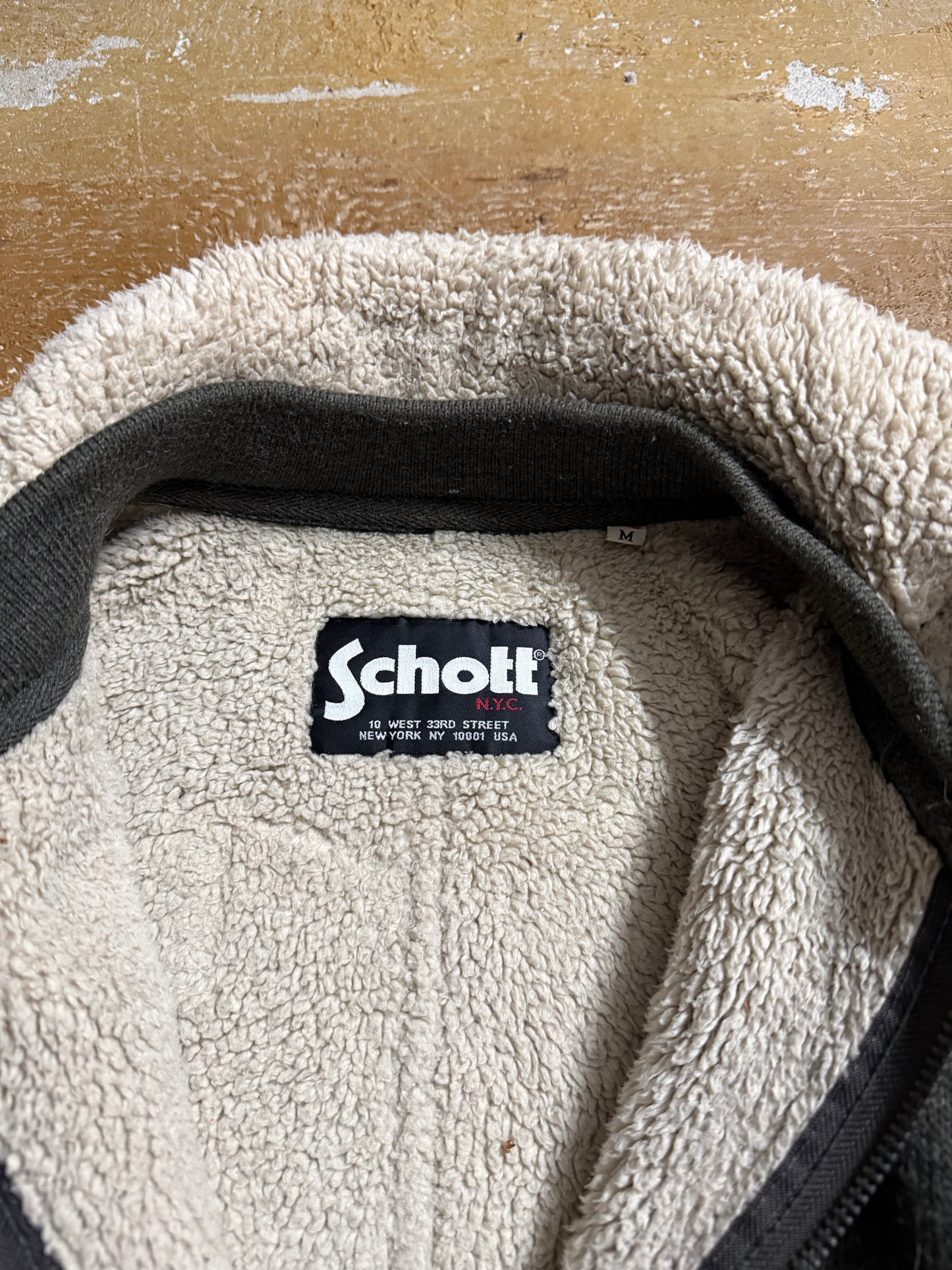 Schott NYC sherpa leather detail jacket - M