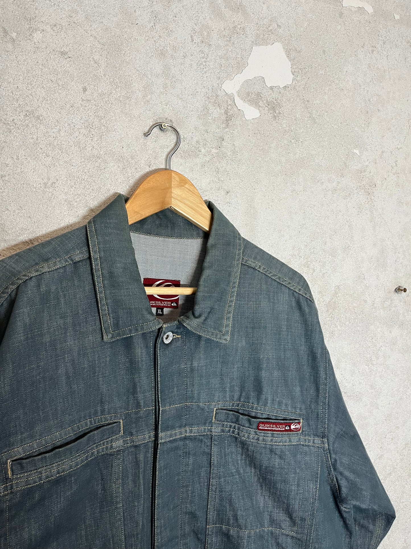 Quiksilver denim jacket with logo application - XL