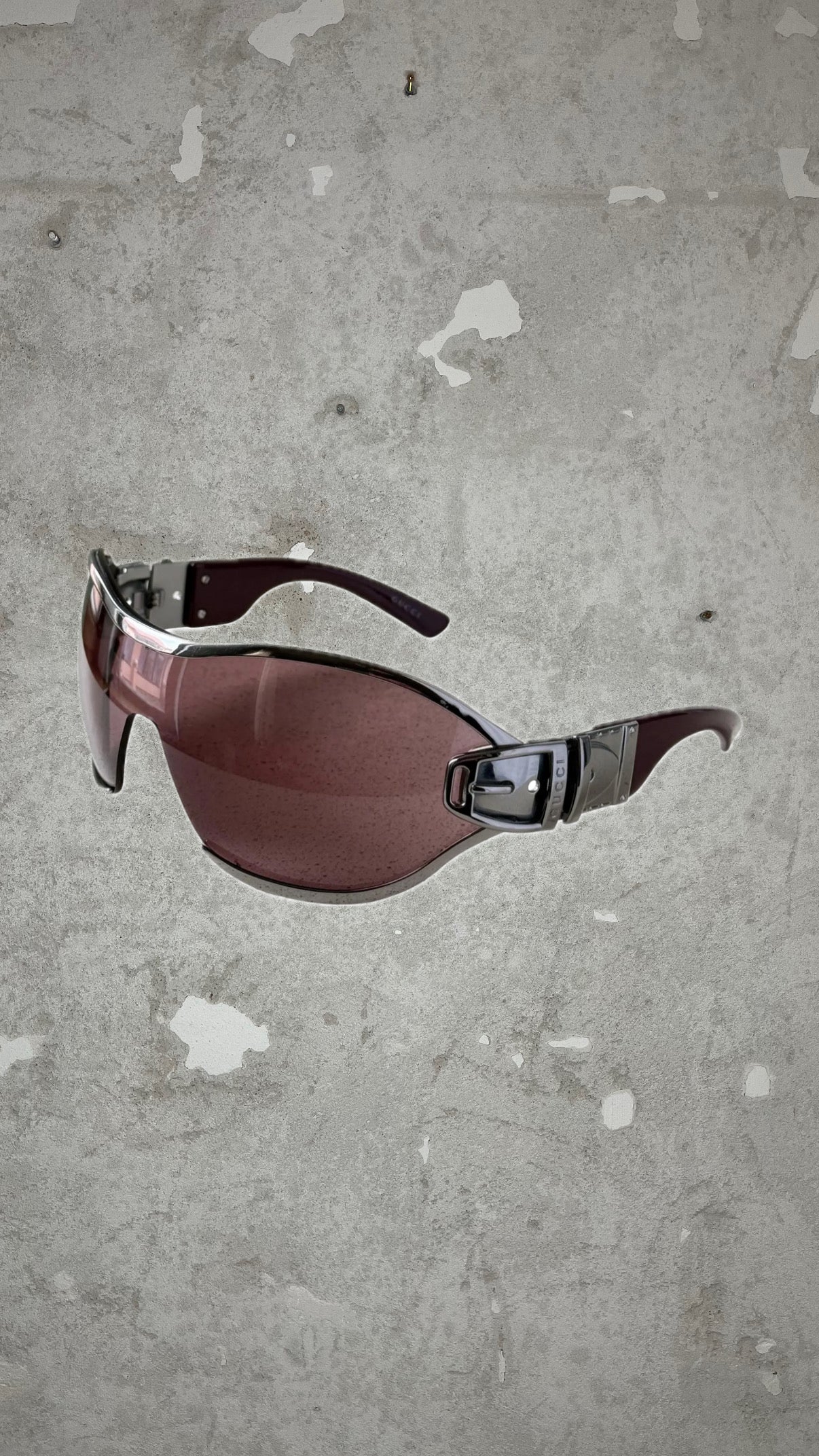 Gucci vintage high end designer retro shield sunglasses