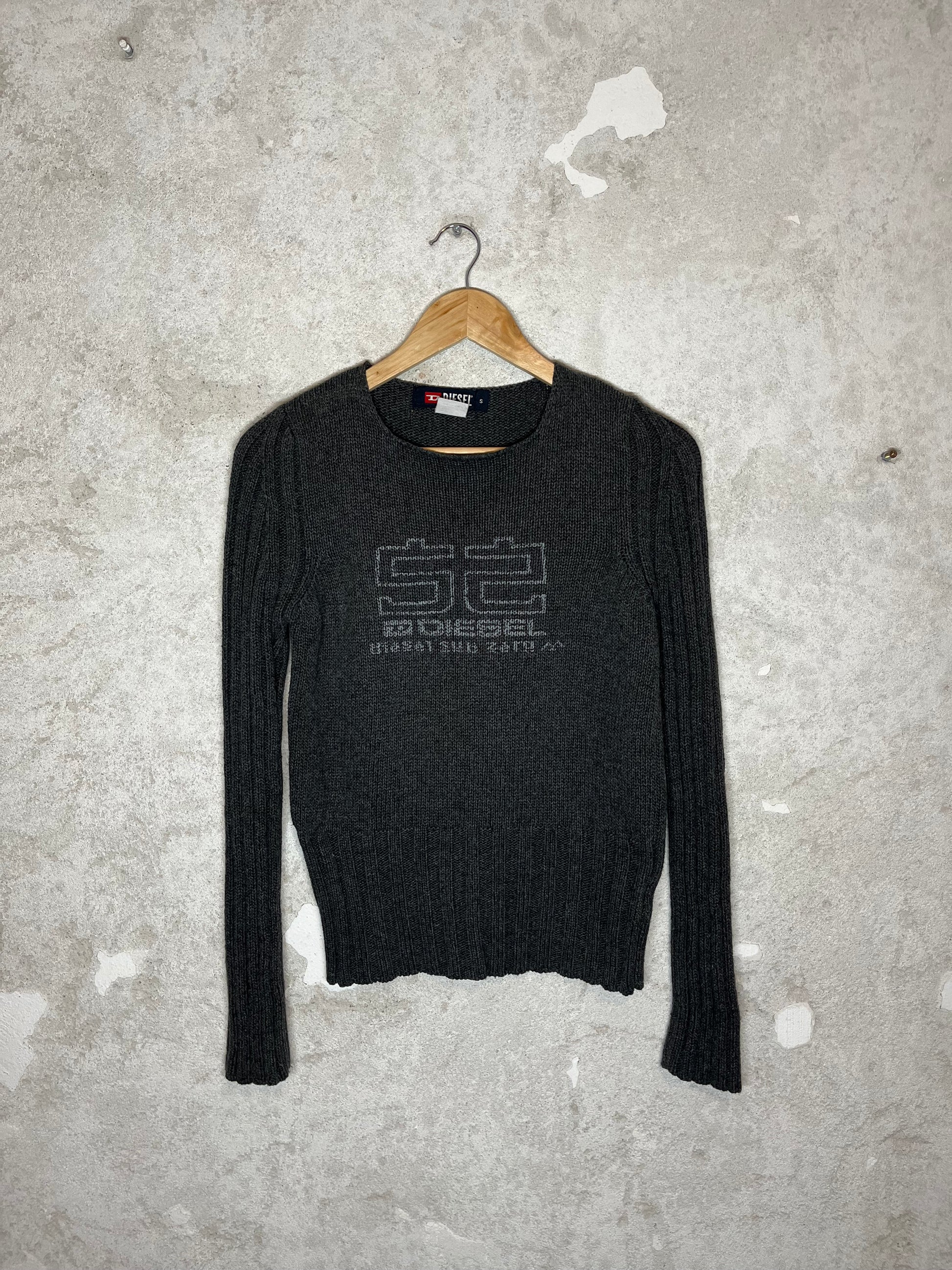 Diesel vintage 90s retro 2000s sweatshirt sweater