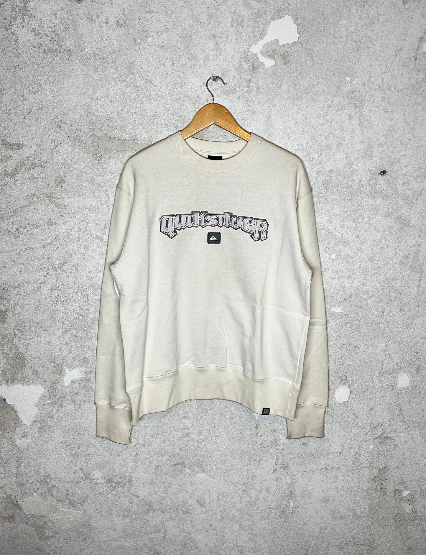 Quiksilver rubber logo application sweatshirt - M