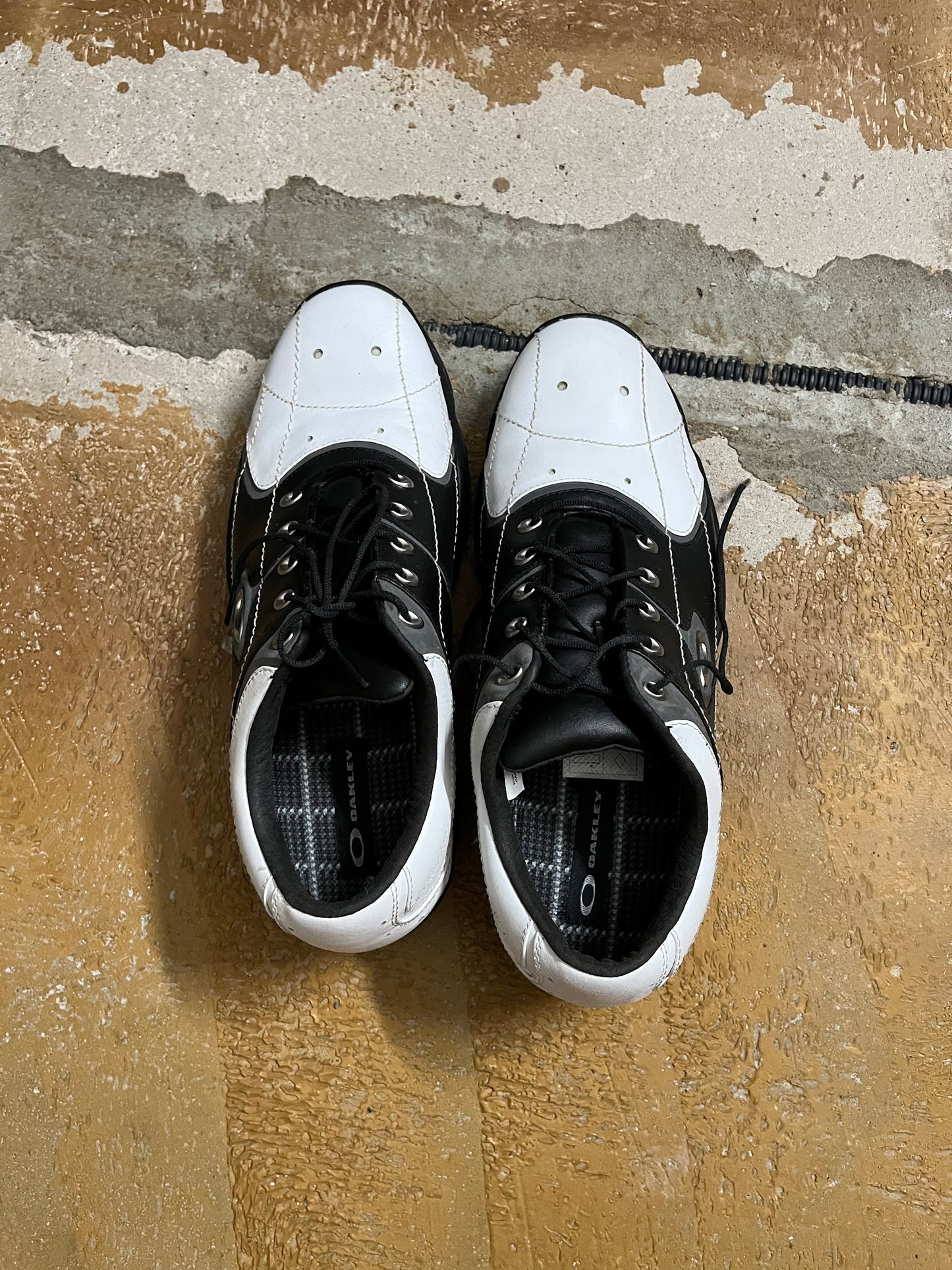 Oakley vintage leather sneakers - 45